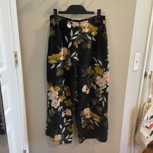 Lulus Floral Flowy Pants